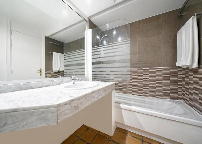 Bluesea Bahia Fanabe & מלון